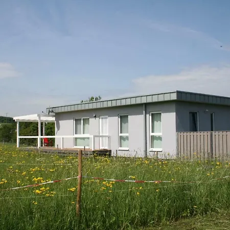 Neubau Modern Leisure Stelzen Bungalow בית נופש *