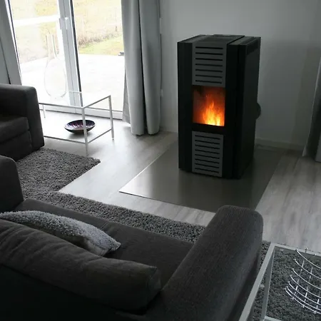 Neubau Modern Leisure Stelzen Bungalow בית נופש *